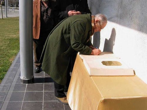 Vukovar 2005.g., Memorijalno groblje žrtava domovinskog rata i g.Franc PERME iz Ljubljane