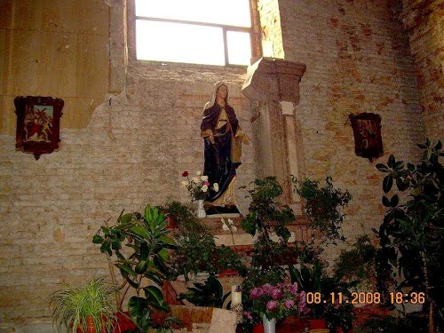 Vukovar 2008-11-15 katolicki centar - pogled na posljedice divljaštva