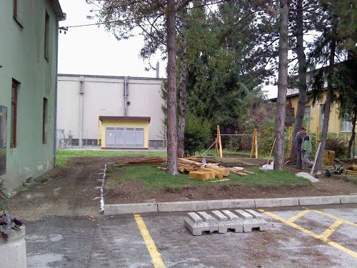Žalec, 2012-10-11.g., krajeno otroško igrišče NOVA UREDITEV, donator firma PRIMATA inženiring doo Šoštanj