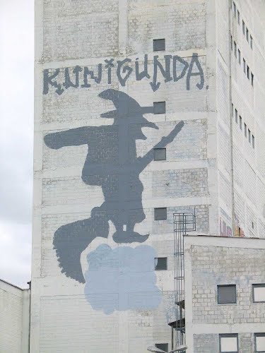 Velenje 2012.g., velenjski grafiti ( celotna višina grafita cca 20m )